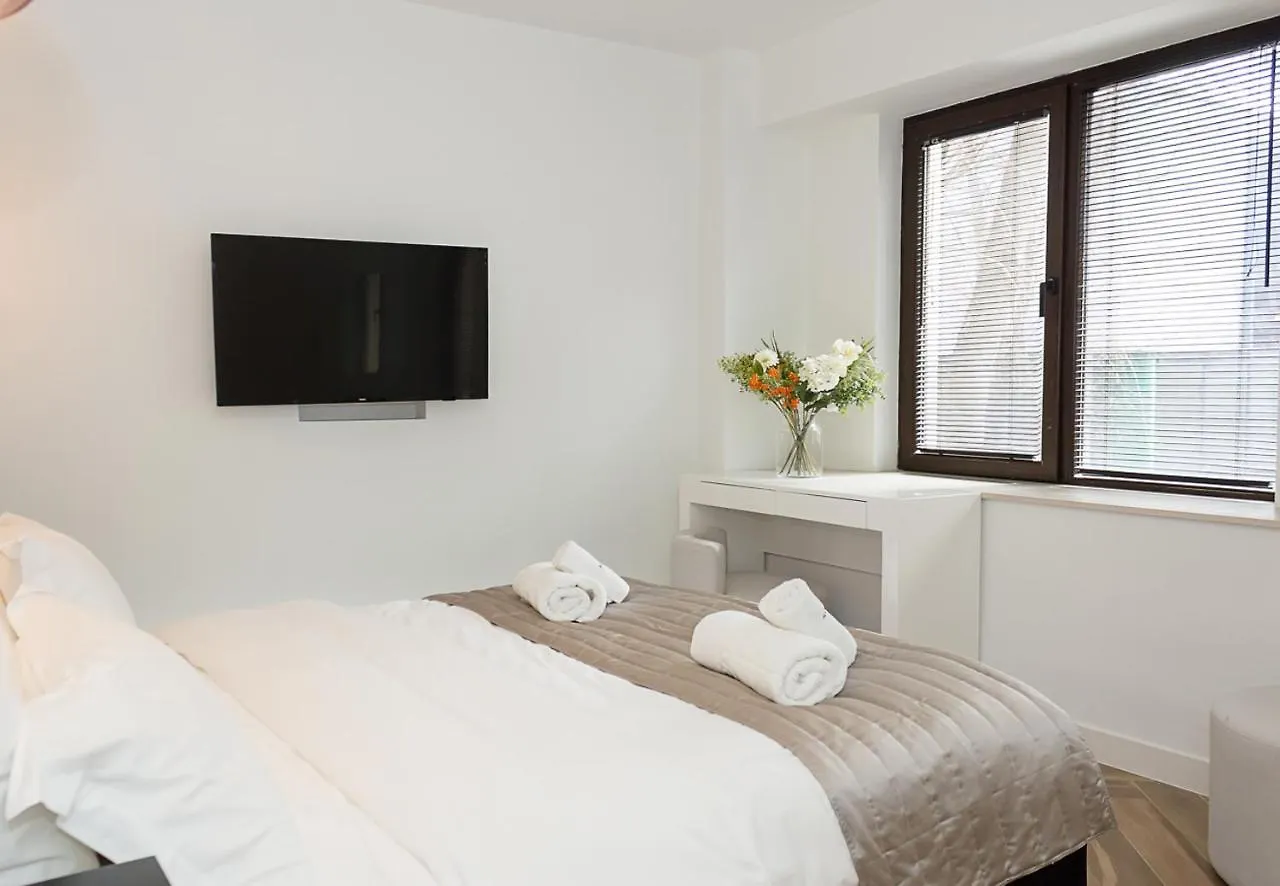 Three Private Apartments Near Port Of Varna By Flat Mаnager 0*,  Bulgarien