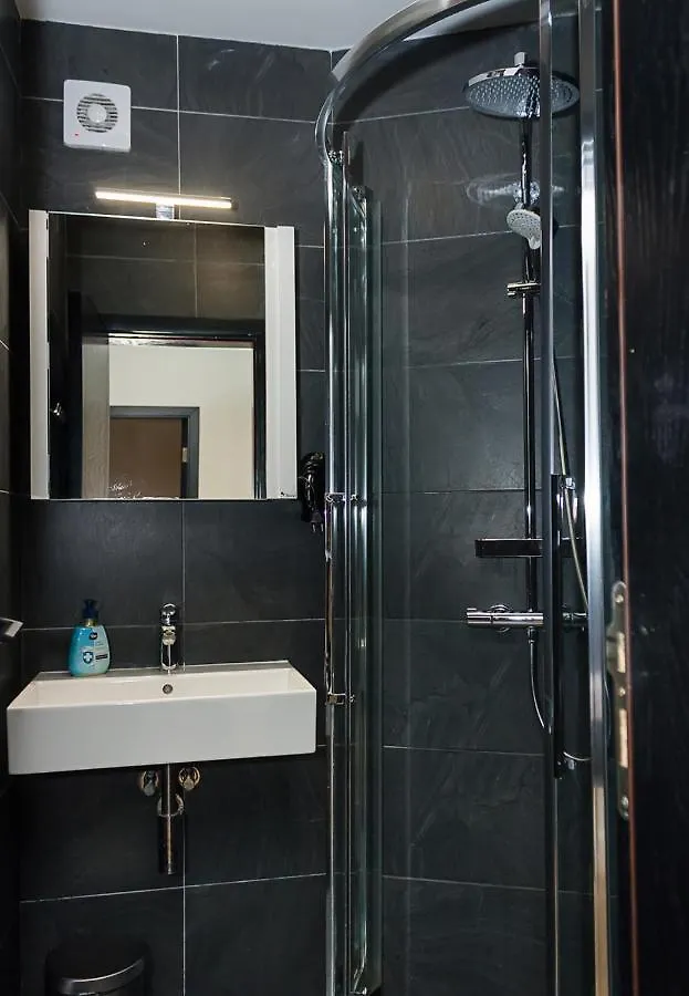 Three Private Apartments Near Port Of Varna By Flat Mаnager Bulgarien