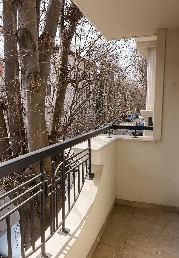 Three Private Apartments Near Port Of Varna By Flat Mаnager